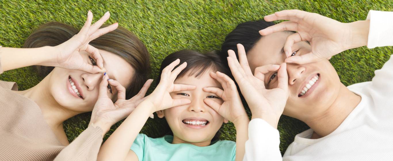 Mới Kết Hôn Có Nên Mua Bảo Hiểm Cho Cả Hai Vợ Chồng?